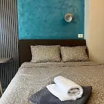 Square Vanilla Boutique Aparthotel