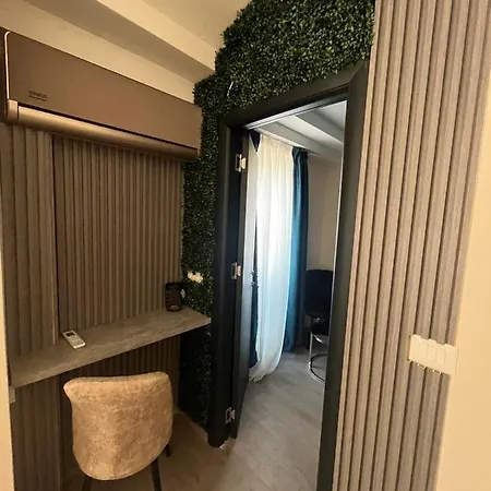 Square Vanilla Boutique 公寓式酒店 斯科普里