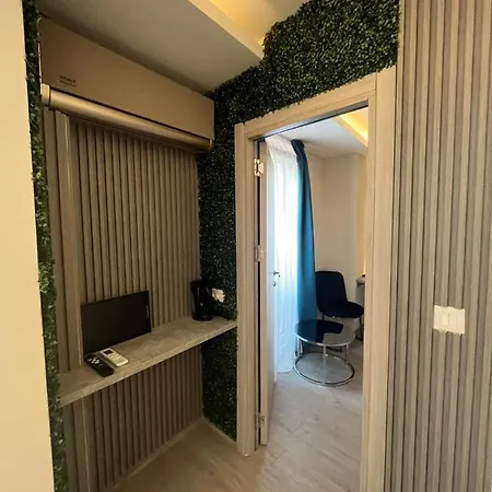 Square Vanilla Boutique Aparthotel *