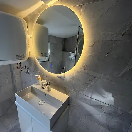 Square Vanilla Boutique Aparthotel