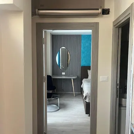 Square Vanilla Boutique Aparthotel 3*