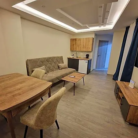 Square Vanilla Boutique 3*