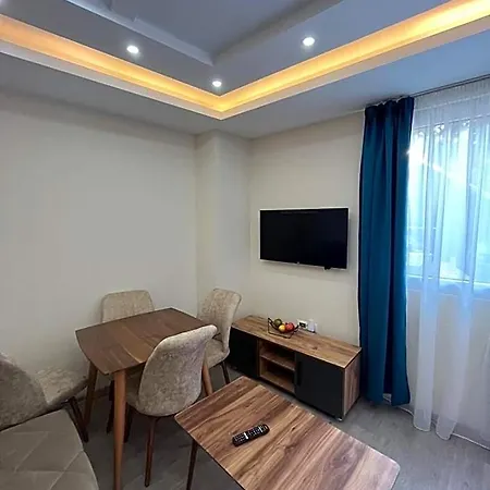 Square Vanilla Boutique 3*