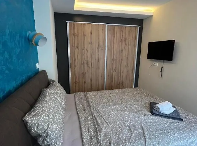 Square Vanilla Boutique מלון דירות 3*