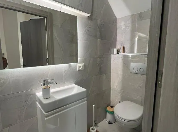 Square Vanilla Boutique 3*