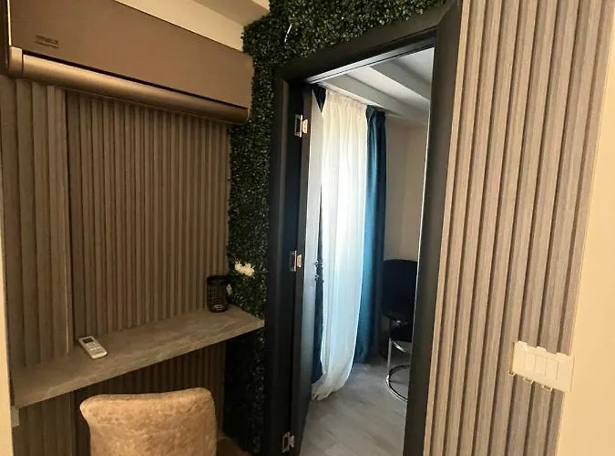 Square Vanilla Boutique מלון דירות סקופיה