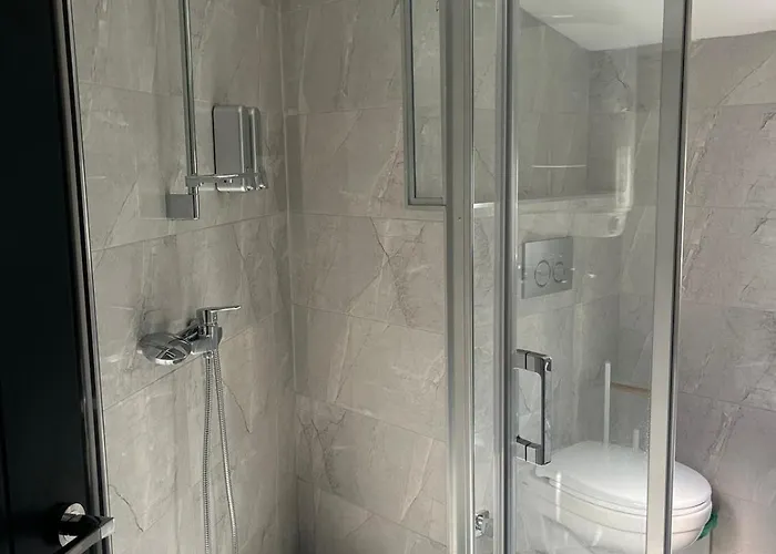 Square Vanilla Boutique 3*